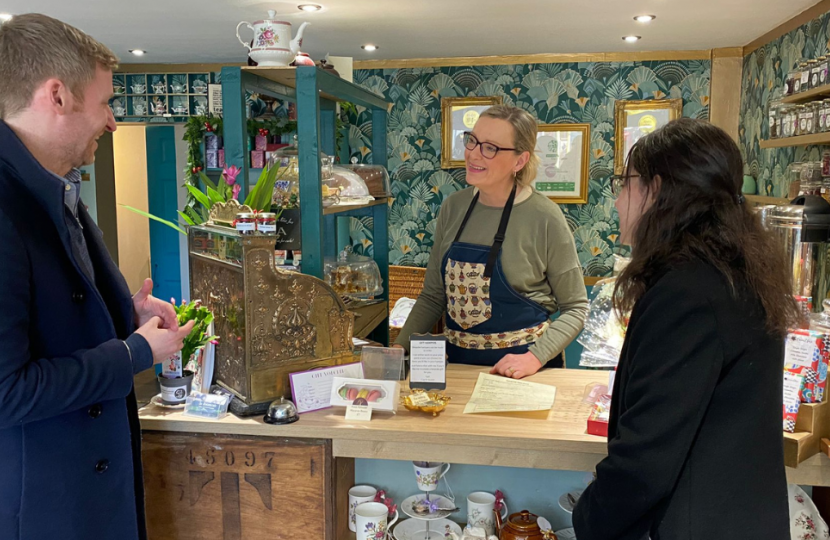 Lee Rowley MP and Cllr Charlotte Cupit visit to Cup and Saucer, Clay Cross